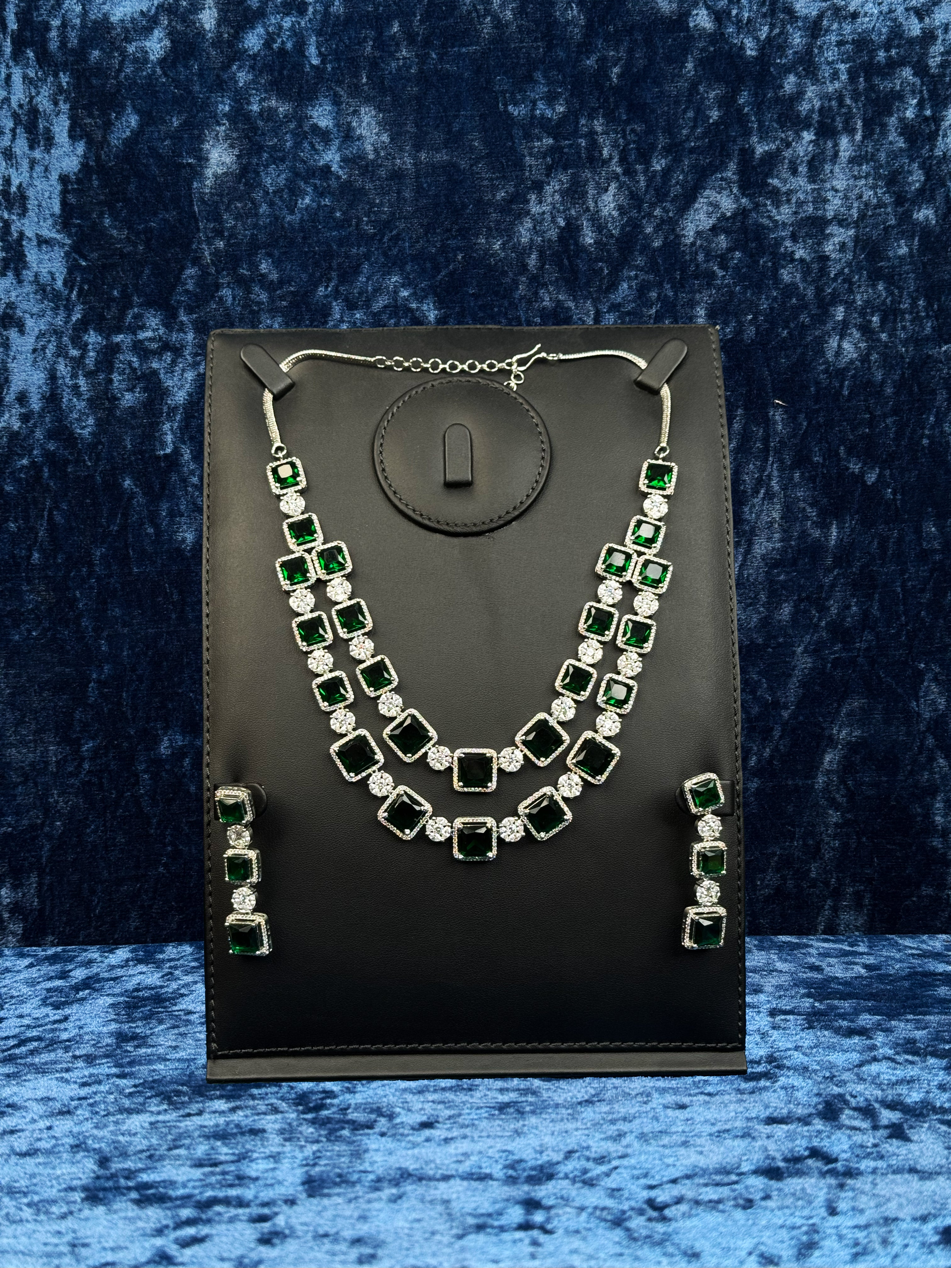 emerald-necklace-set