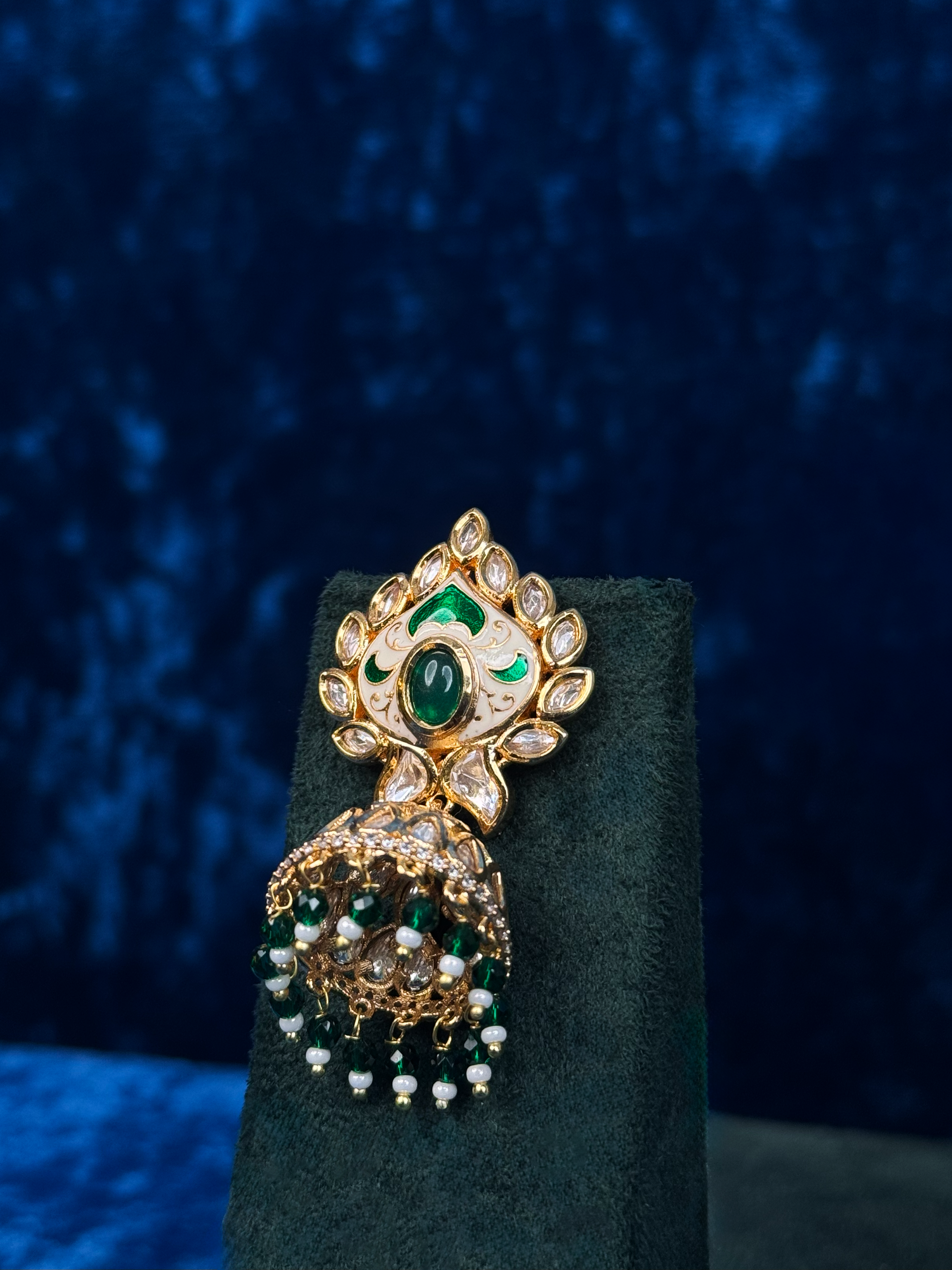 Emerald-Polki-jewellery-set