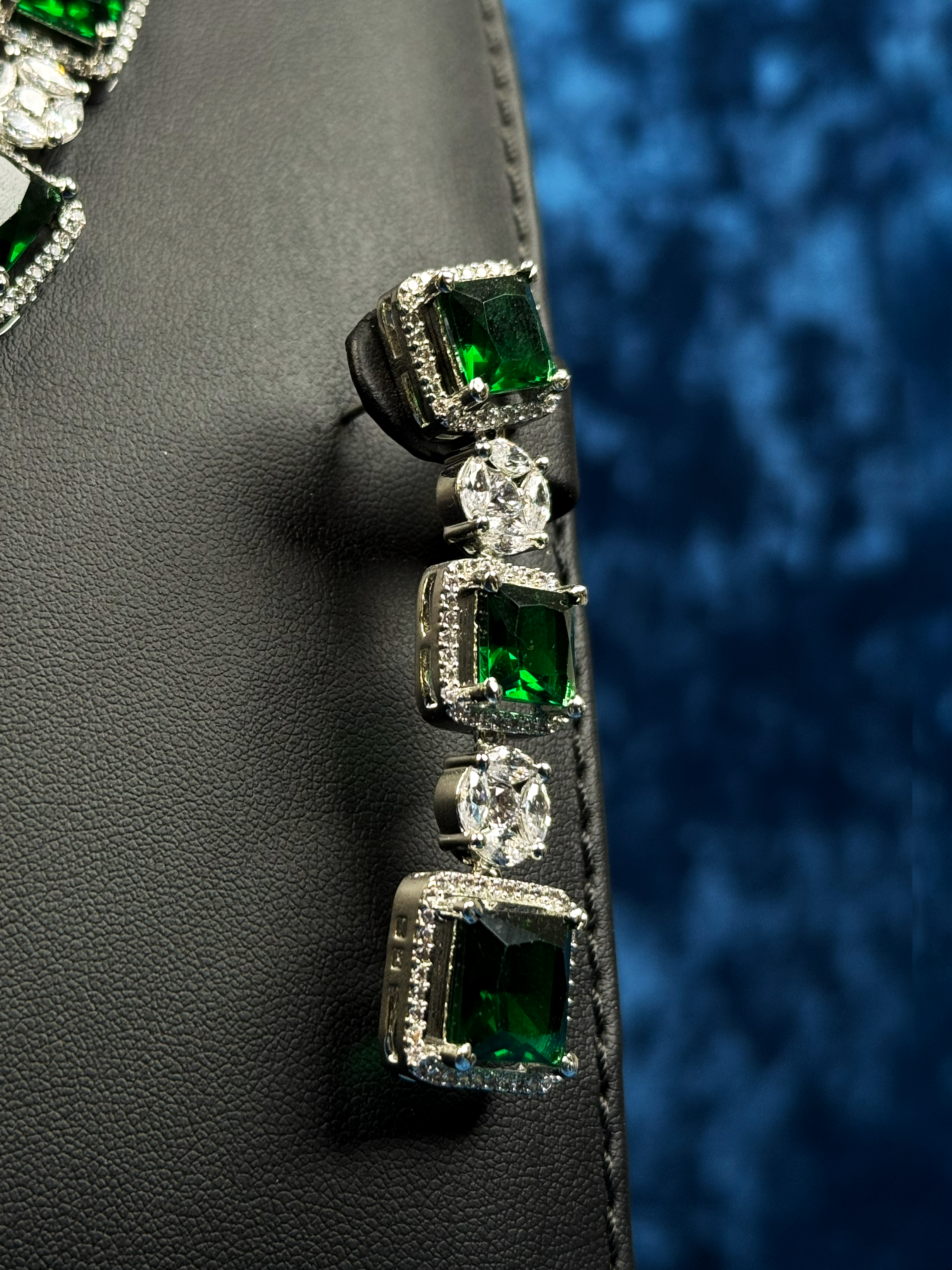 emerald-necklace-set