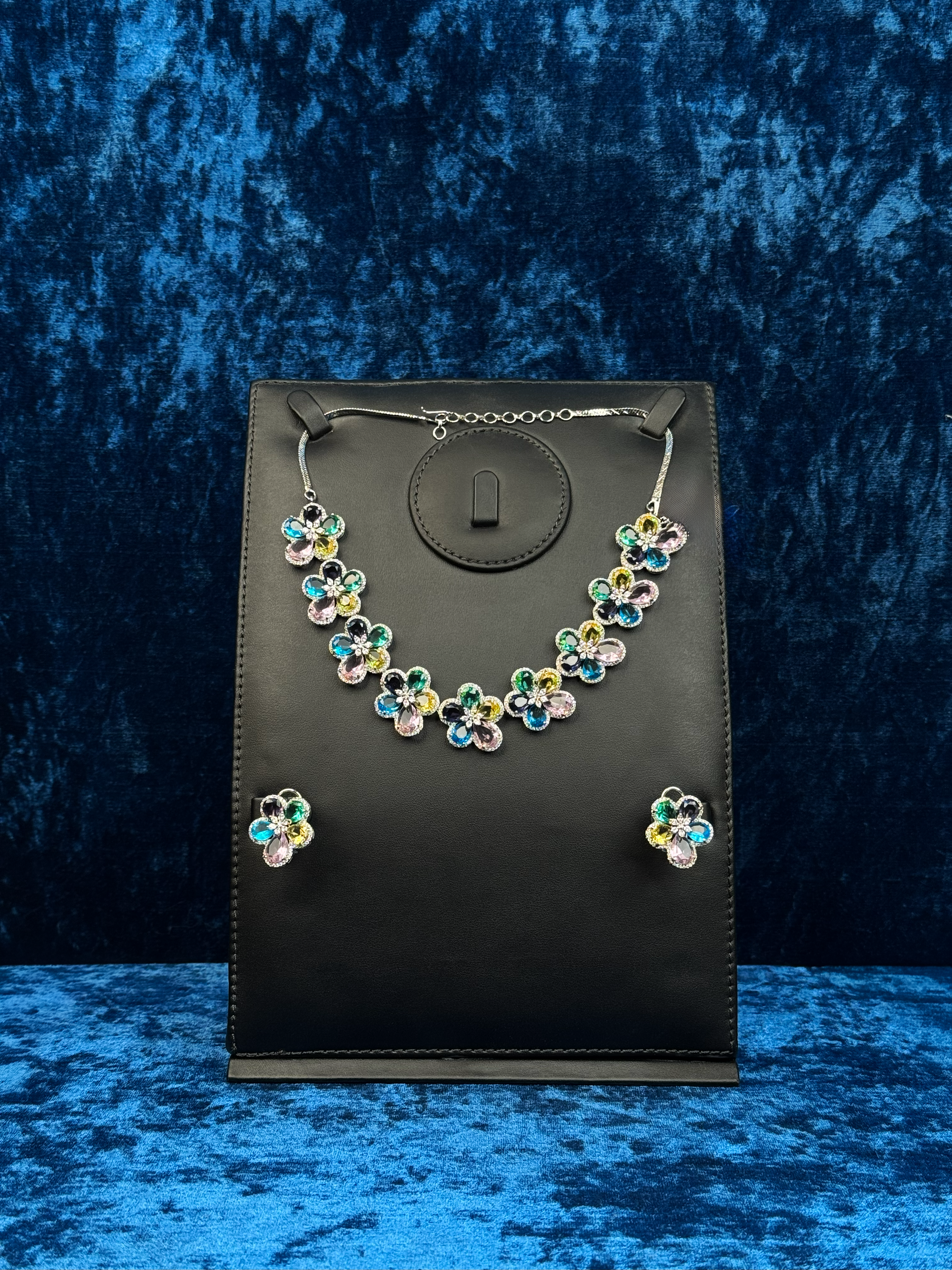 multicolour-necklace-set